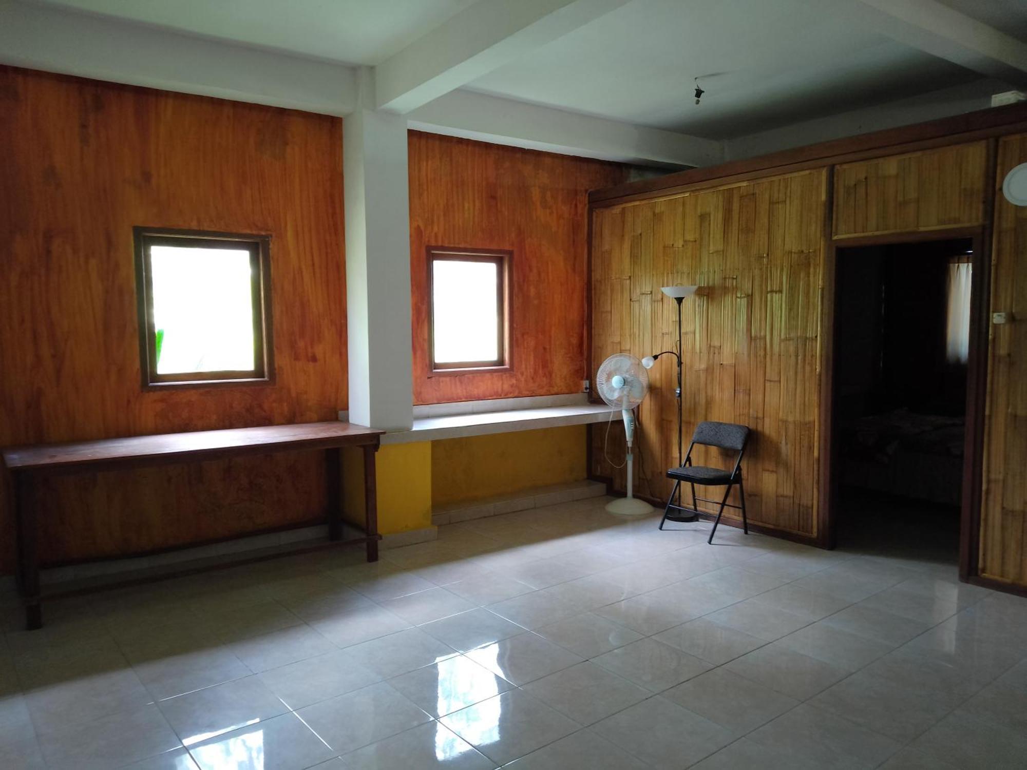 Pondok Diana Yuki Jasri Bilik gambar
